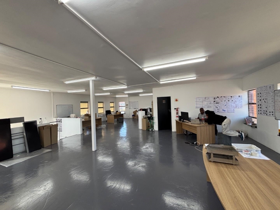 To Let commercial Property for Rent in Montague Gardens Western Cape